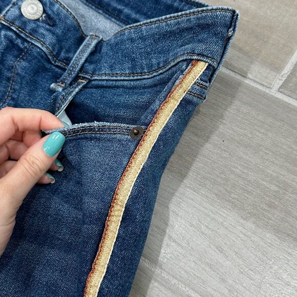 Abercrombie & Fitch Harper Low Rise Ankle Tuxedo Stripe Fray Hem Jeans Size 26S - Picture 5 of 16